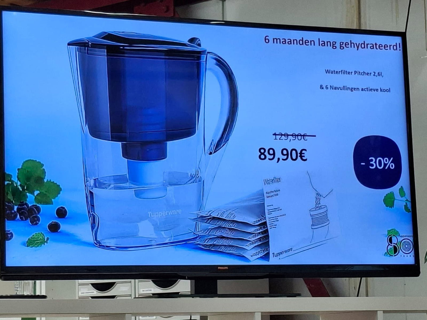 maandpromo waterfilter pitcher met 6 navullingen actieve cool  26ss369